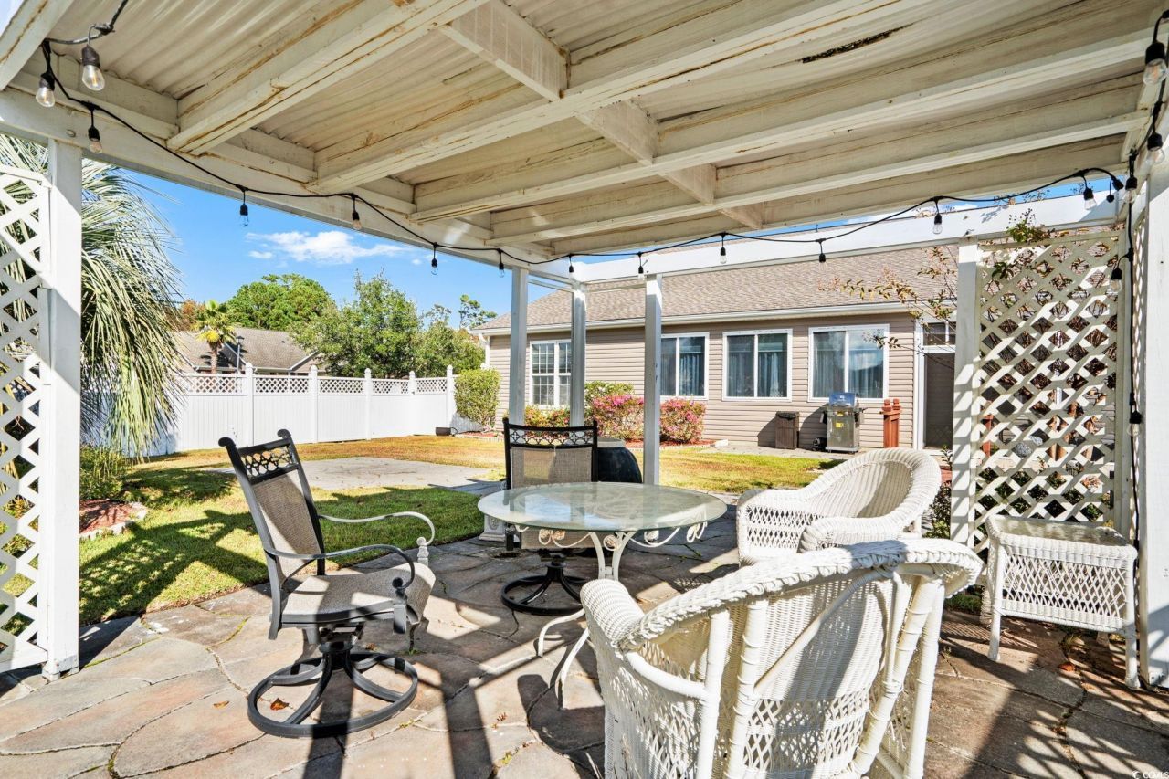 851 Indianwood Ln. Photo 32