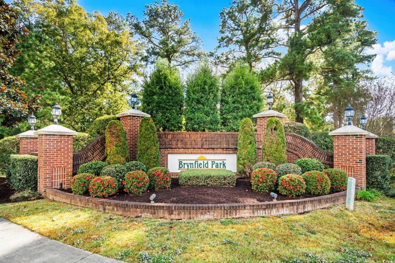 851 Indianwood Ln. Photo 39