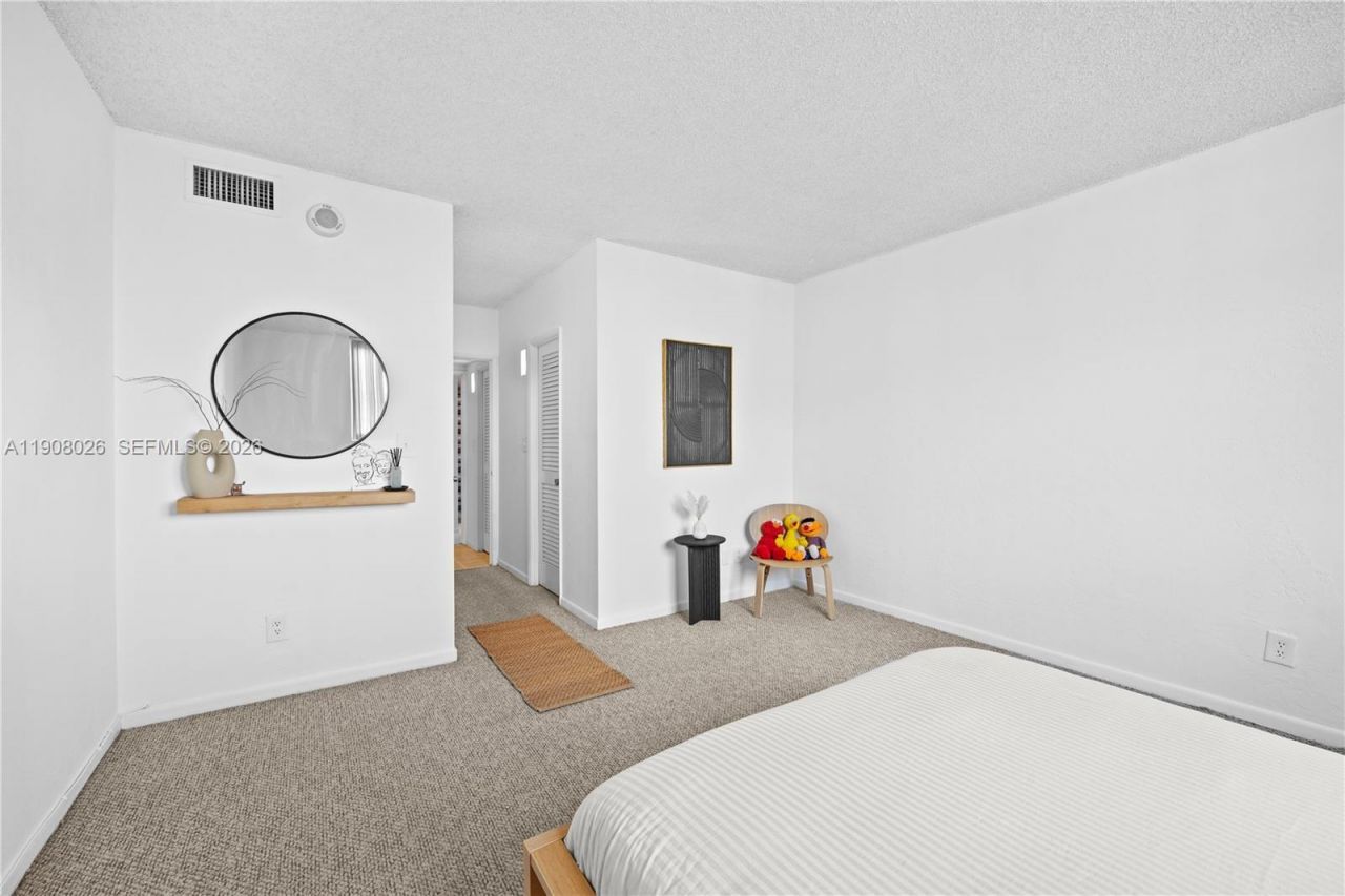19380 Collins Ave, Unit 1017, Sunny Isles Beach, FL 33160 Photo