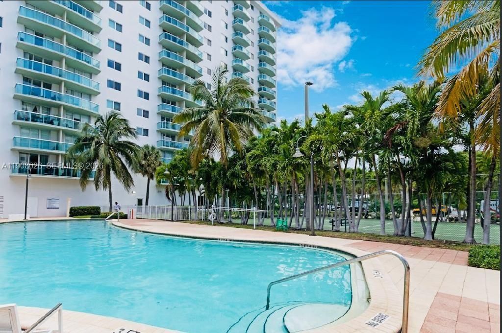 19380 Collins Ave, Unit 1017, Sunny Isles Beach, FL 33160 Photo