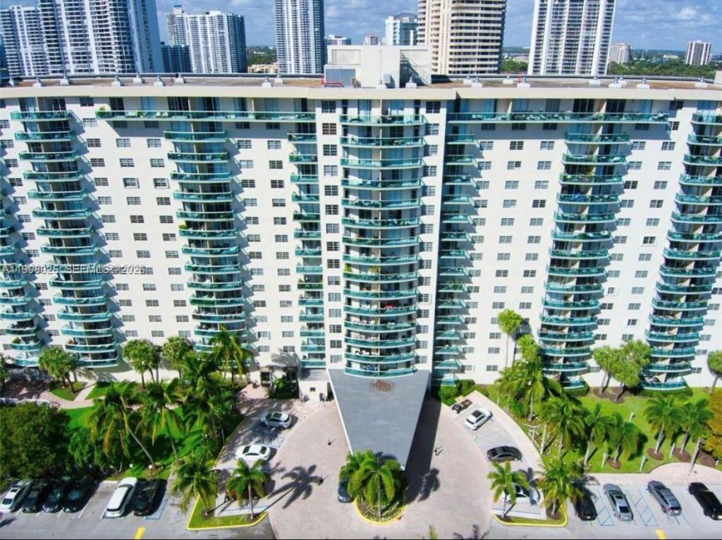 19380 Collins Ave, Unit 1017, Sunny Isles Beach, FL 33160 Photo