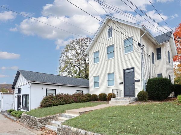 18-20 E Park Place, Suffern, NY 10901