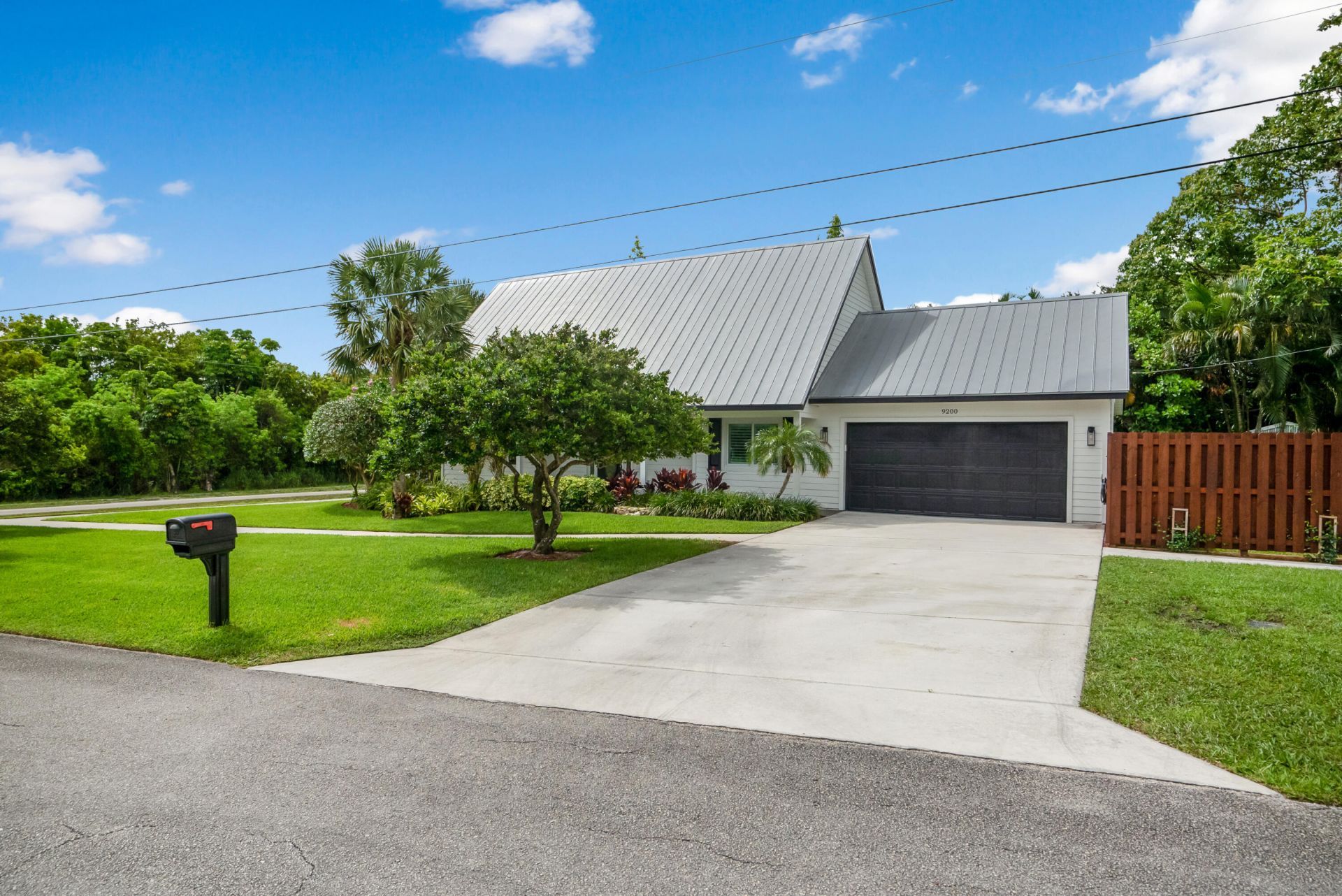 9200 SE Olympus Street, Hobe Sound, FL 33455 Photo