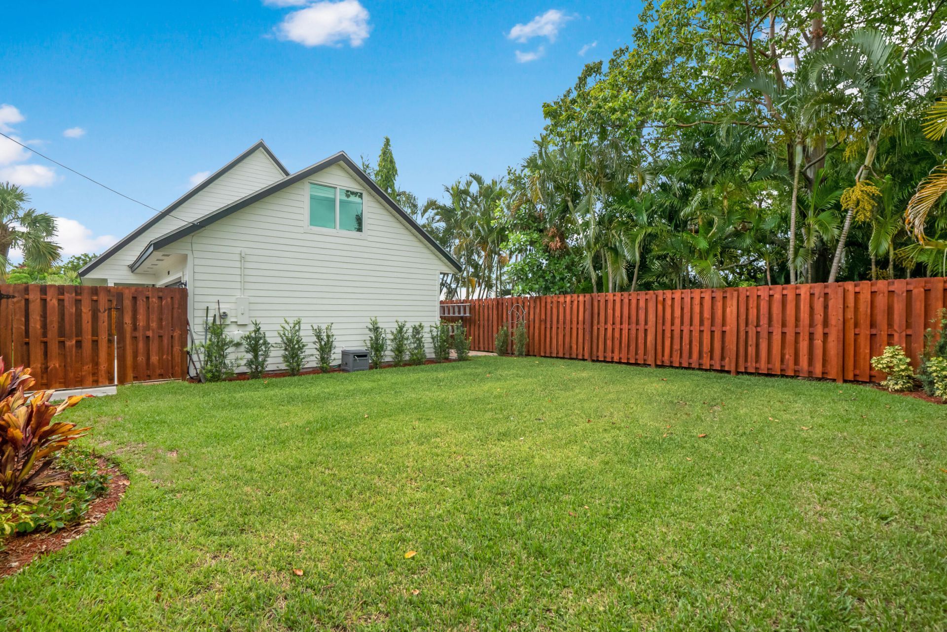 9200 SE Olympus Street, Hobe Sound, FL 33455 Photo