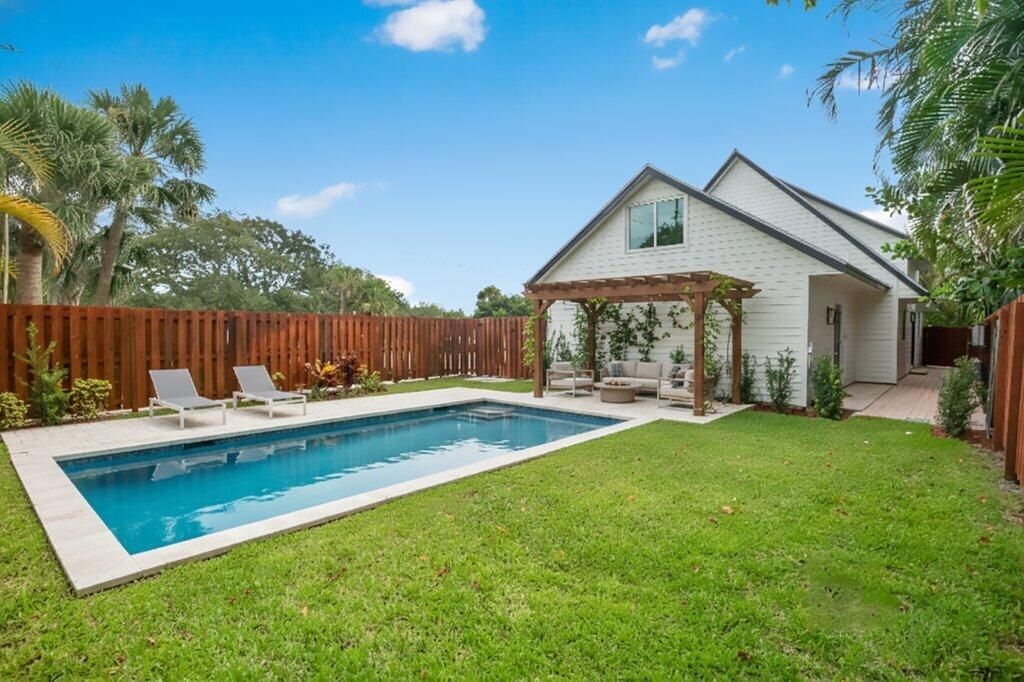 9200 SE Olympus Street, Hobe Sound, FL 33455 Photo