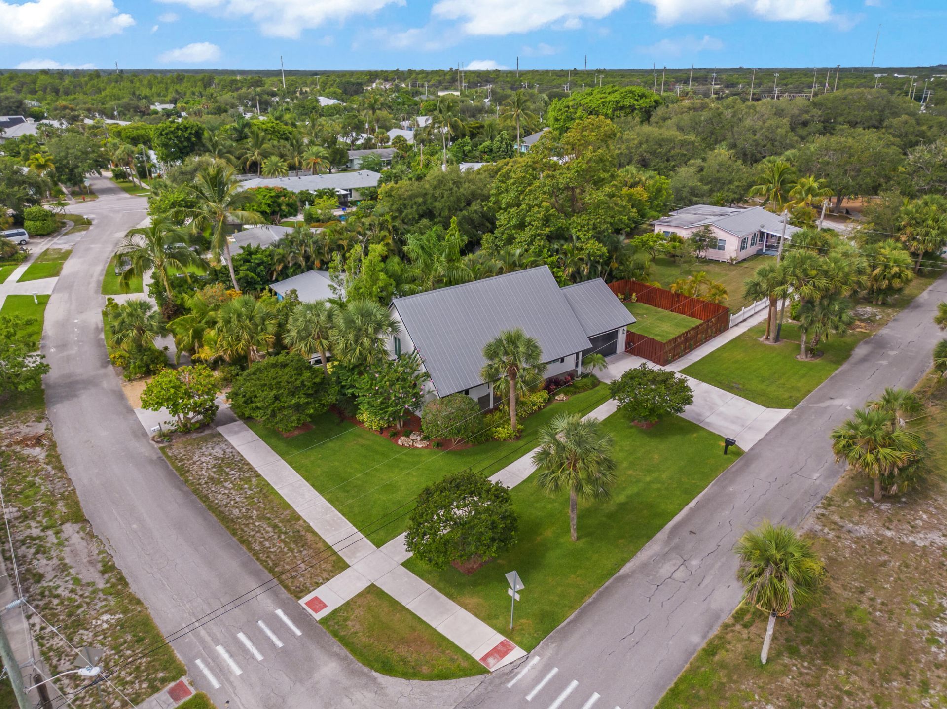 9200 SE Olympus Street, Hobe Sound, FL 33455 Photo