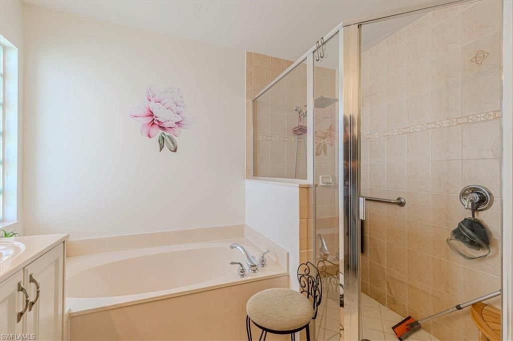 1630 Triangle Palm Ter, Naples, FL 34119 Photo