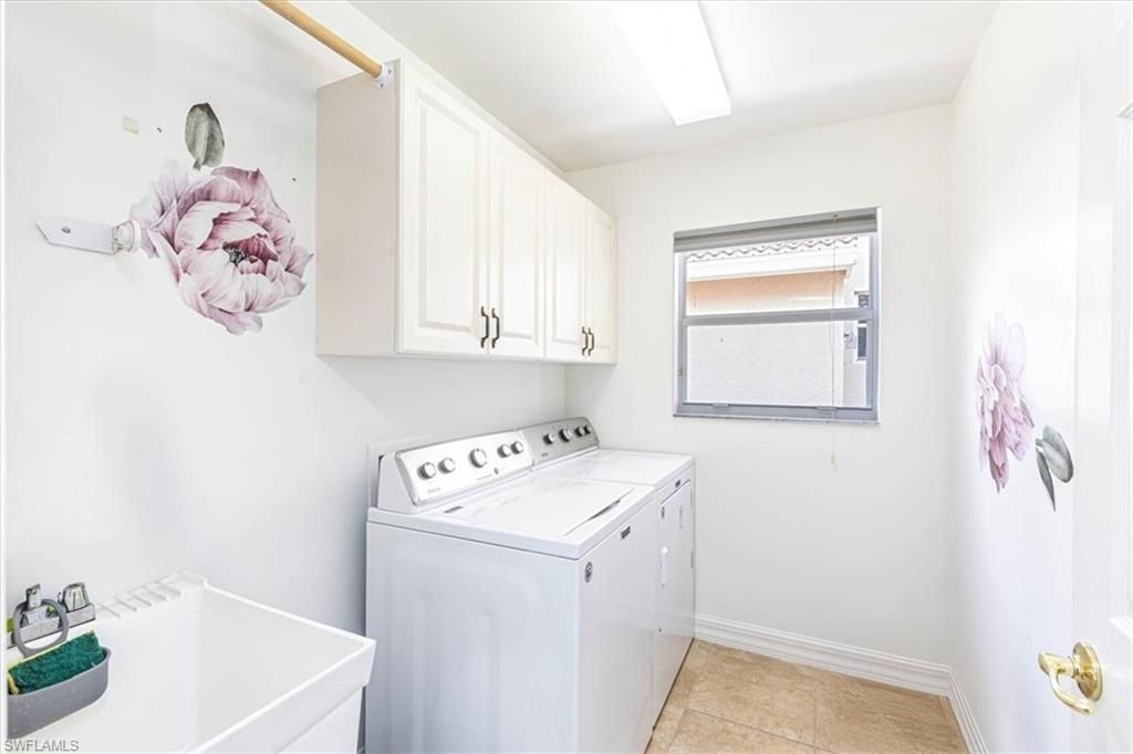 1630 Triangle Palm Ter, Naples, FL 34119 Photo
