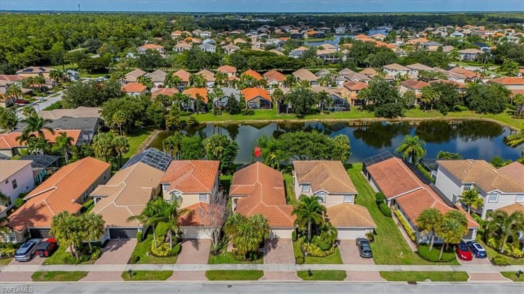 1630 Triangle Palm Ter, Naples, FL 34119 Photo