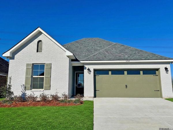 1232 Lakehaven Dr, Gonzales, LA 70737