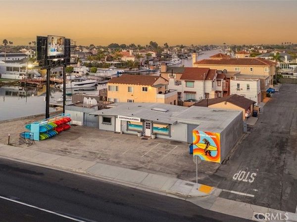 16902 -16910 Pacific Coast Highway, Sunset Beach, CA 92649