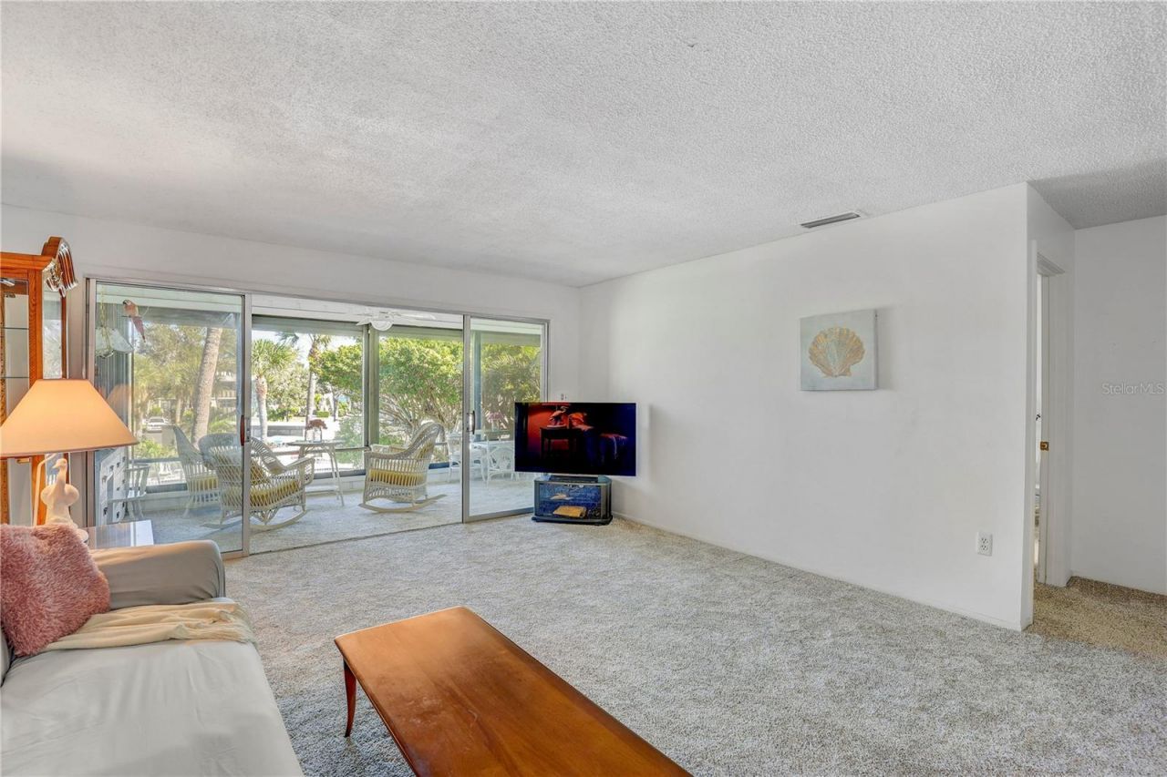 6400 Flotilla Drive, Unit 15, Holmes Beach, FL 34217 Photo