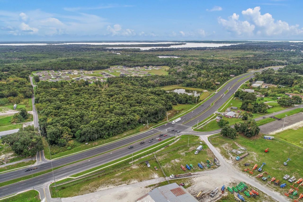 2631 Us-441, Fruitland Park, FL 34731 Photo