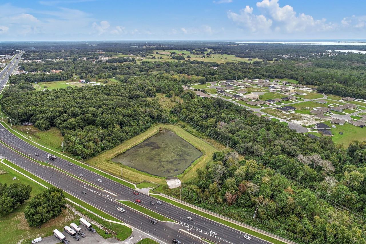 2631 Us-441, Fruitland Park, FL 34731 Photo