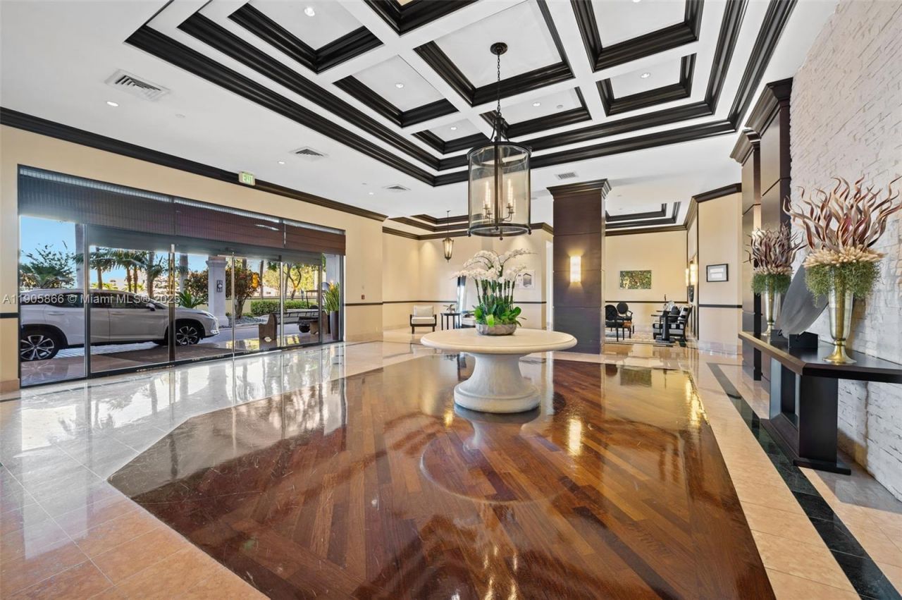 3598 Yacht Club Dr, Unit 602, Aventura, FL 33180 Photo