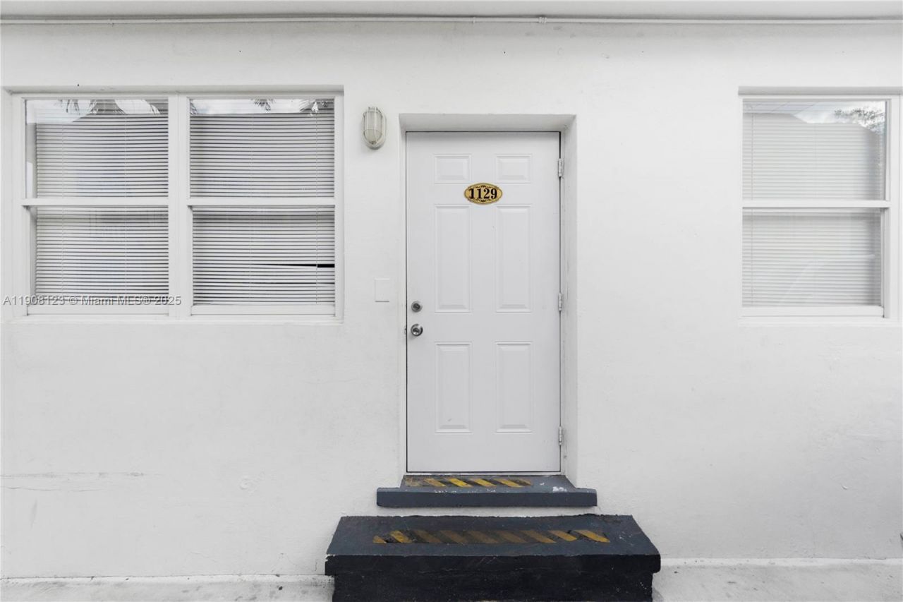 1131 SW 7th St, Miami, FL 33130 Photo