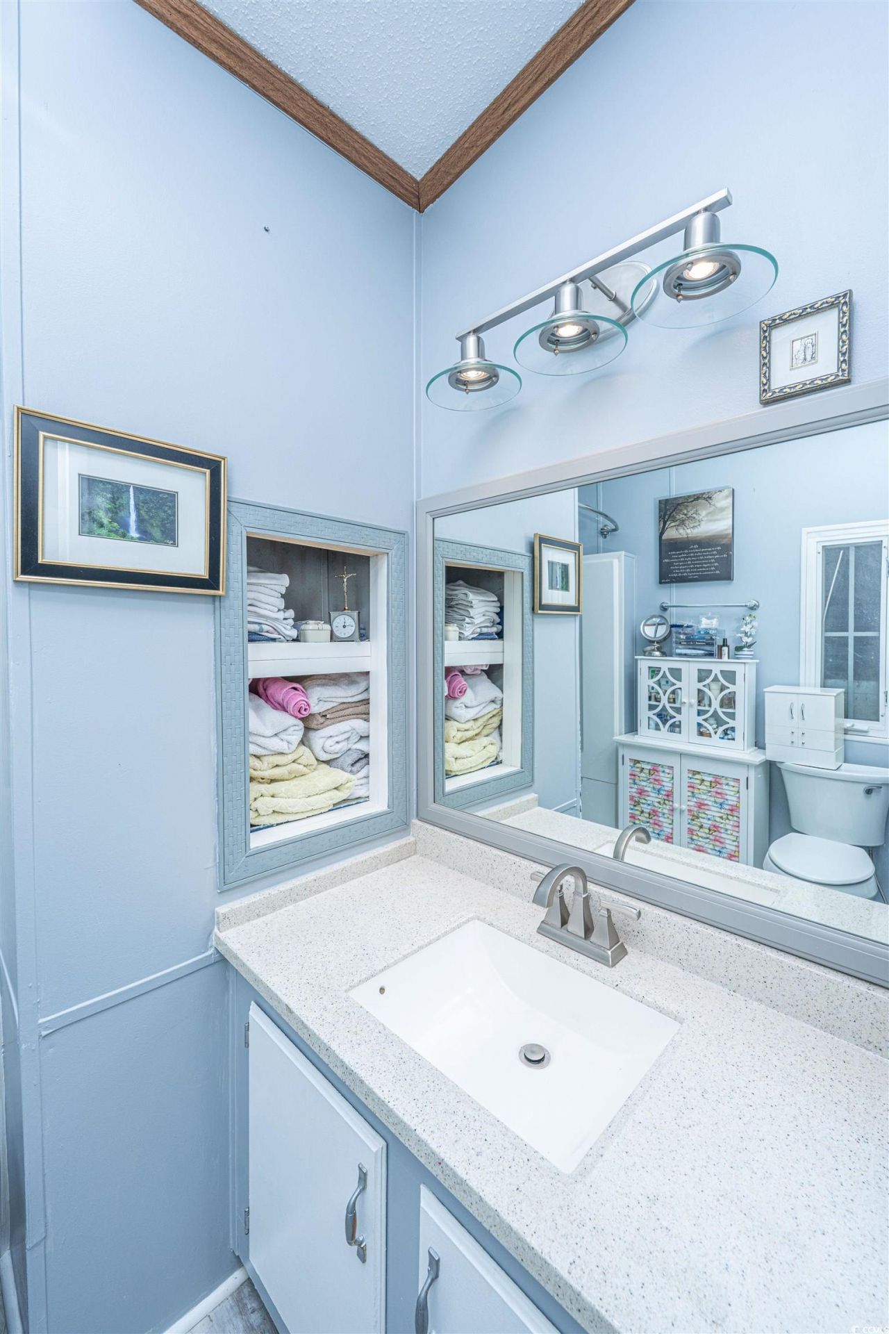 100 Pewter Ln Photo 23