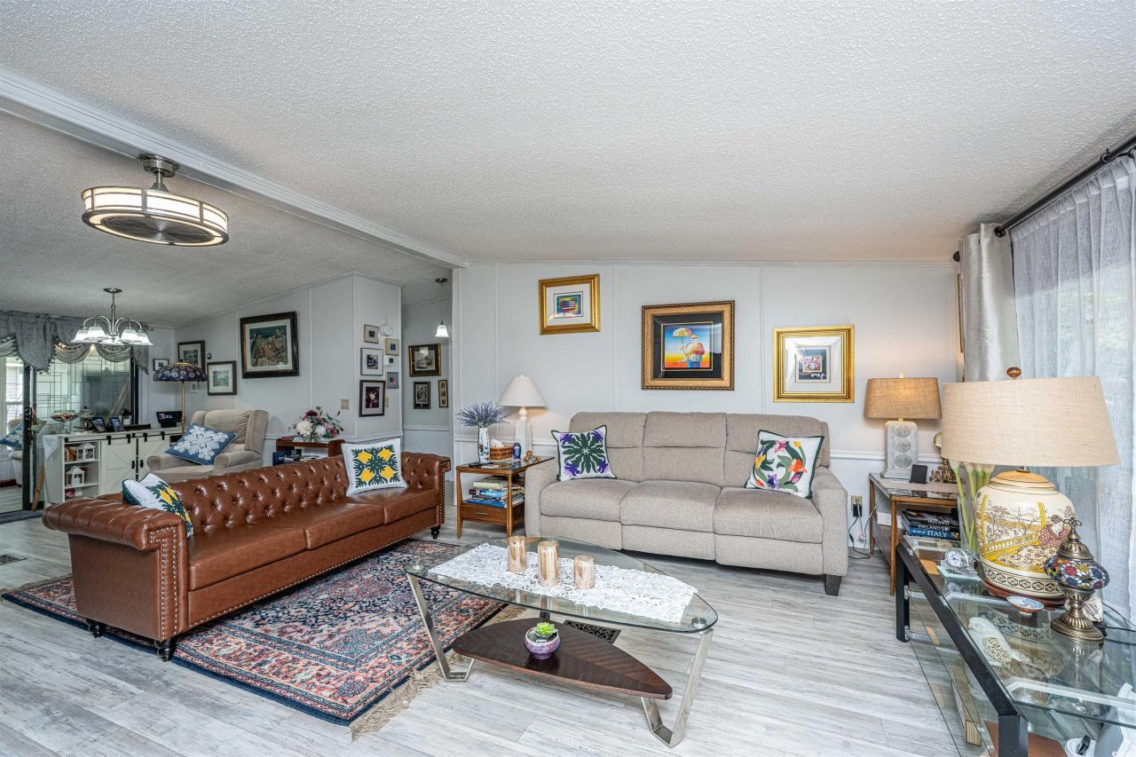 100 Pewter Ln Photo 8