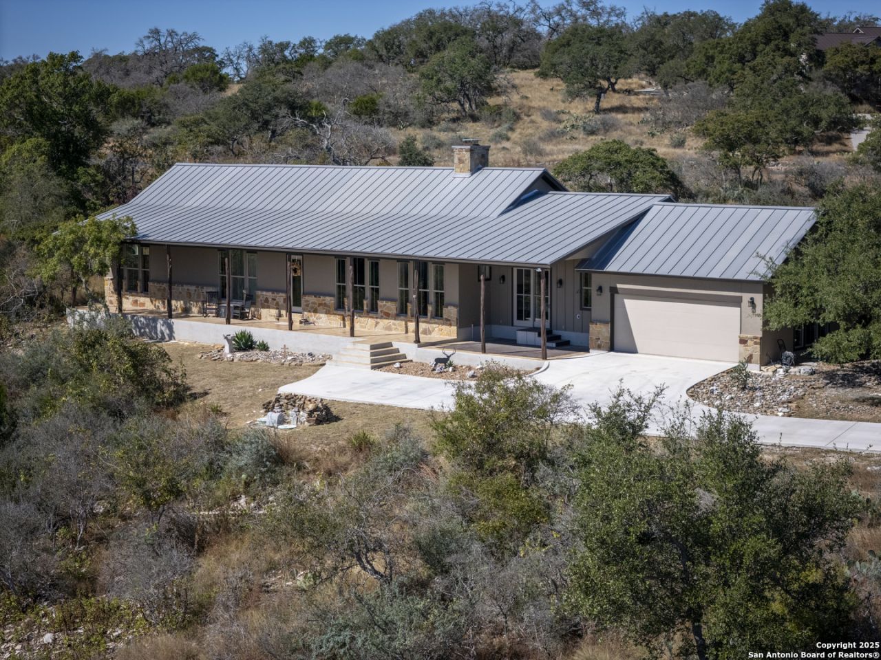 515 Settlers Way North, Comfort, TX 78013 Main Photo