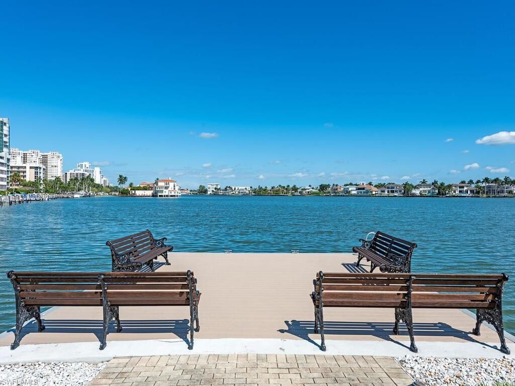 3410 Gulf Shore Blvd N, Unit 202, Naples, FL 34103 Photo