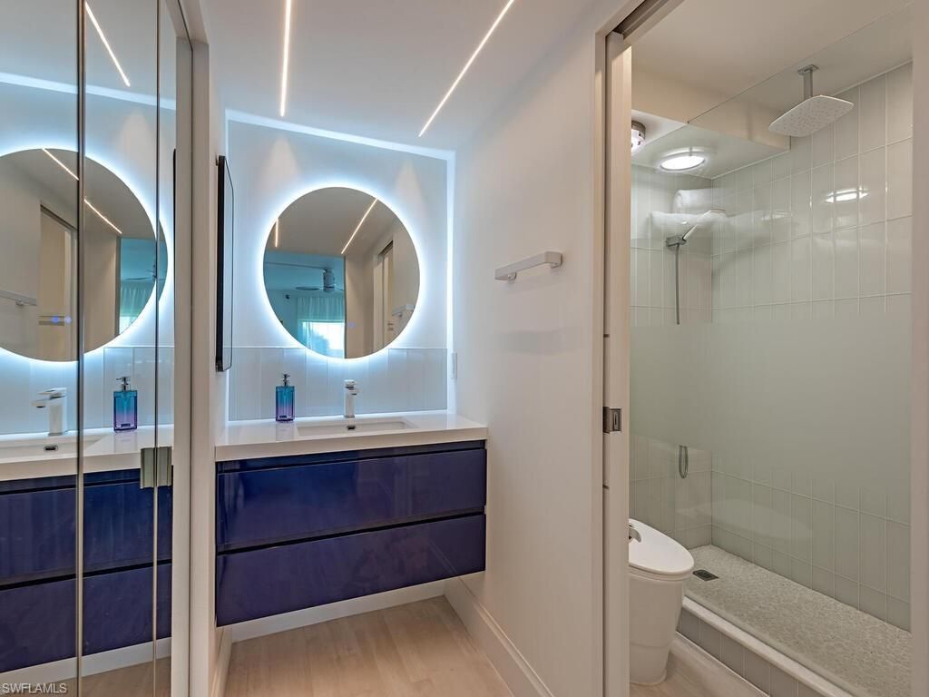 3410 Gulf Shore Blvd N, Unit 202, Naples, FL 34103 Photo