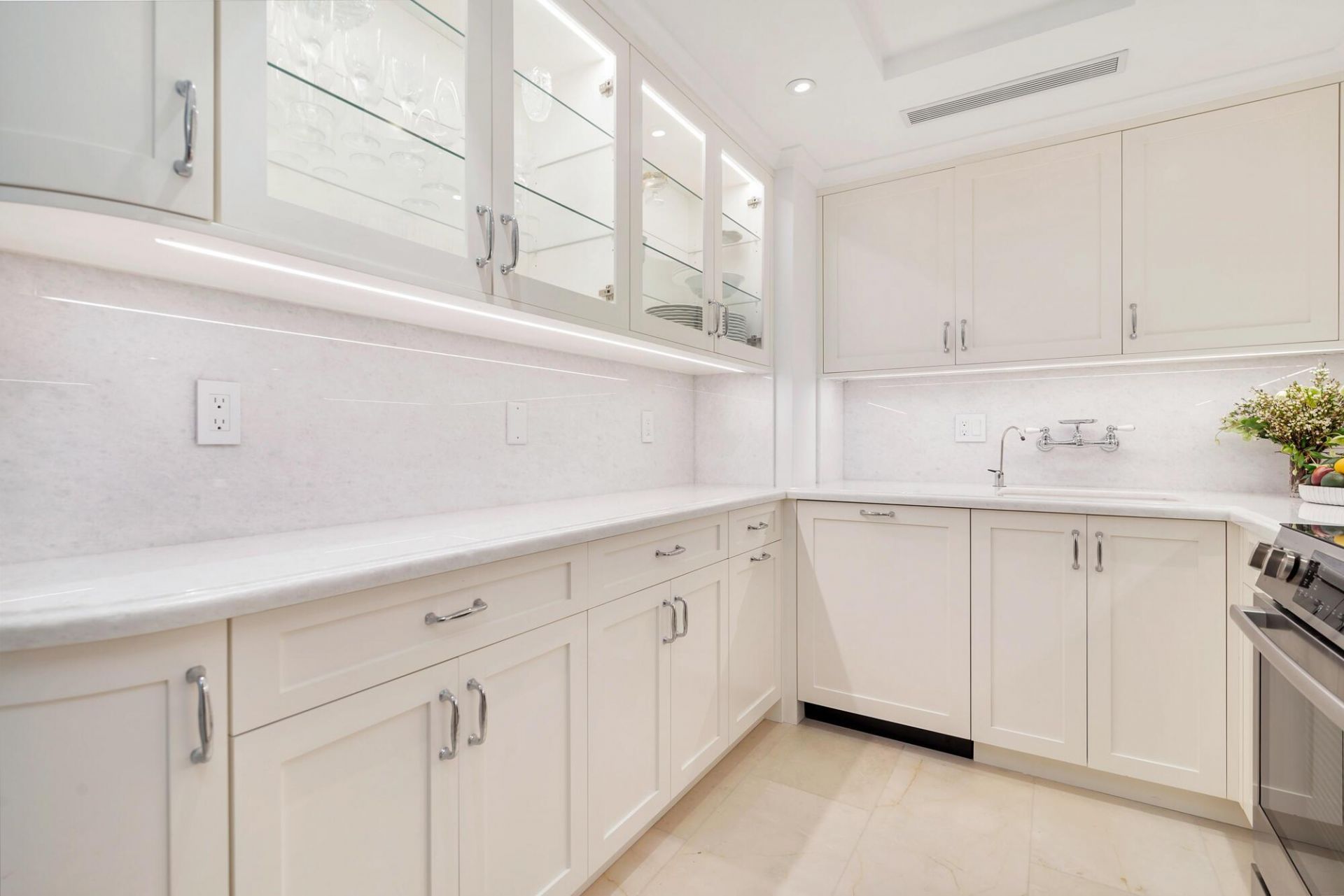 354 Chilean Avenue, Unit 4-A, Palm Beach, FL 33480 Photo