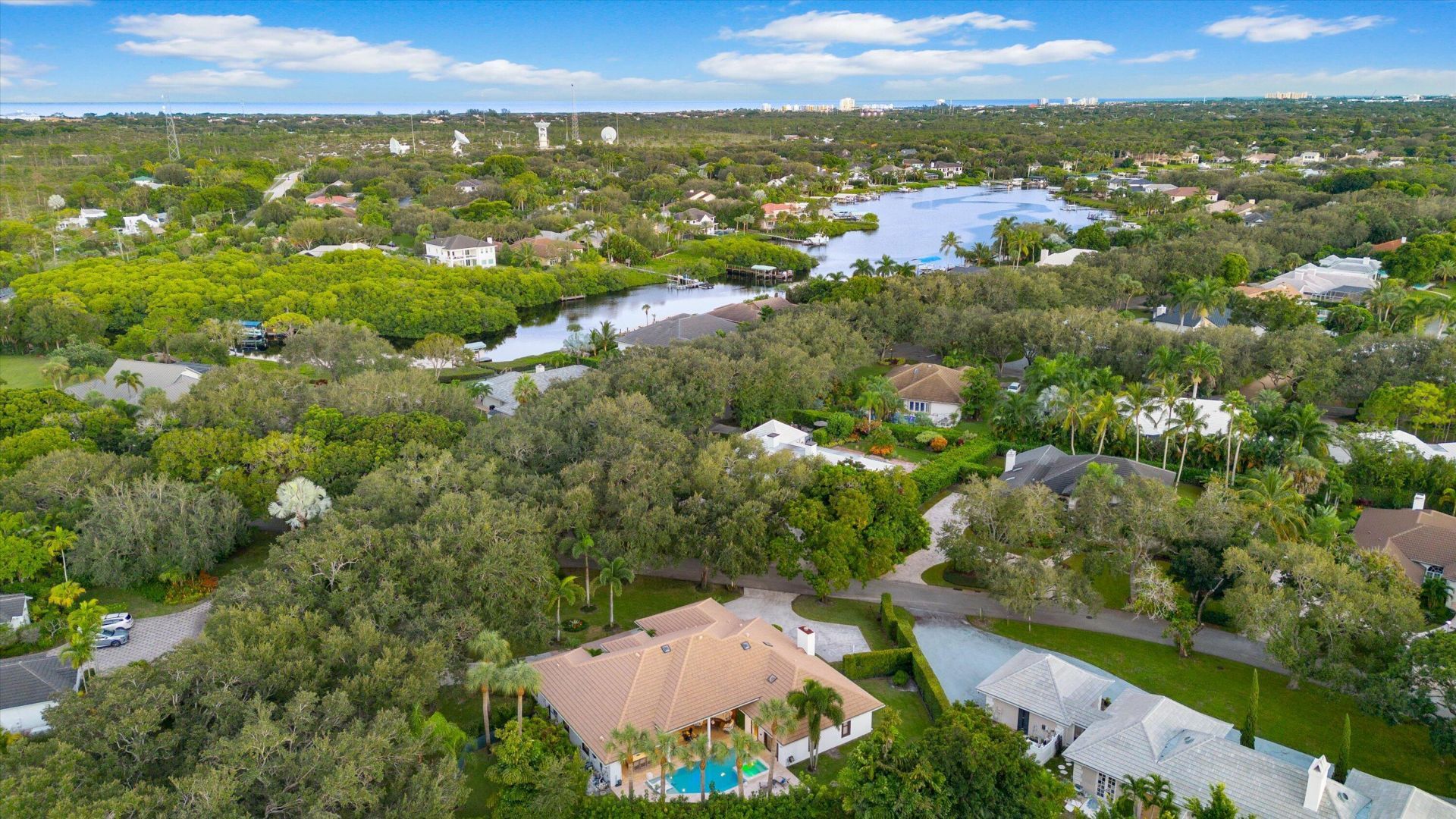 18092 SE Laurel Leaf Lane, Jupiter, FL 33469 Photo