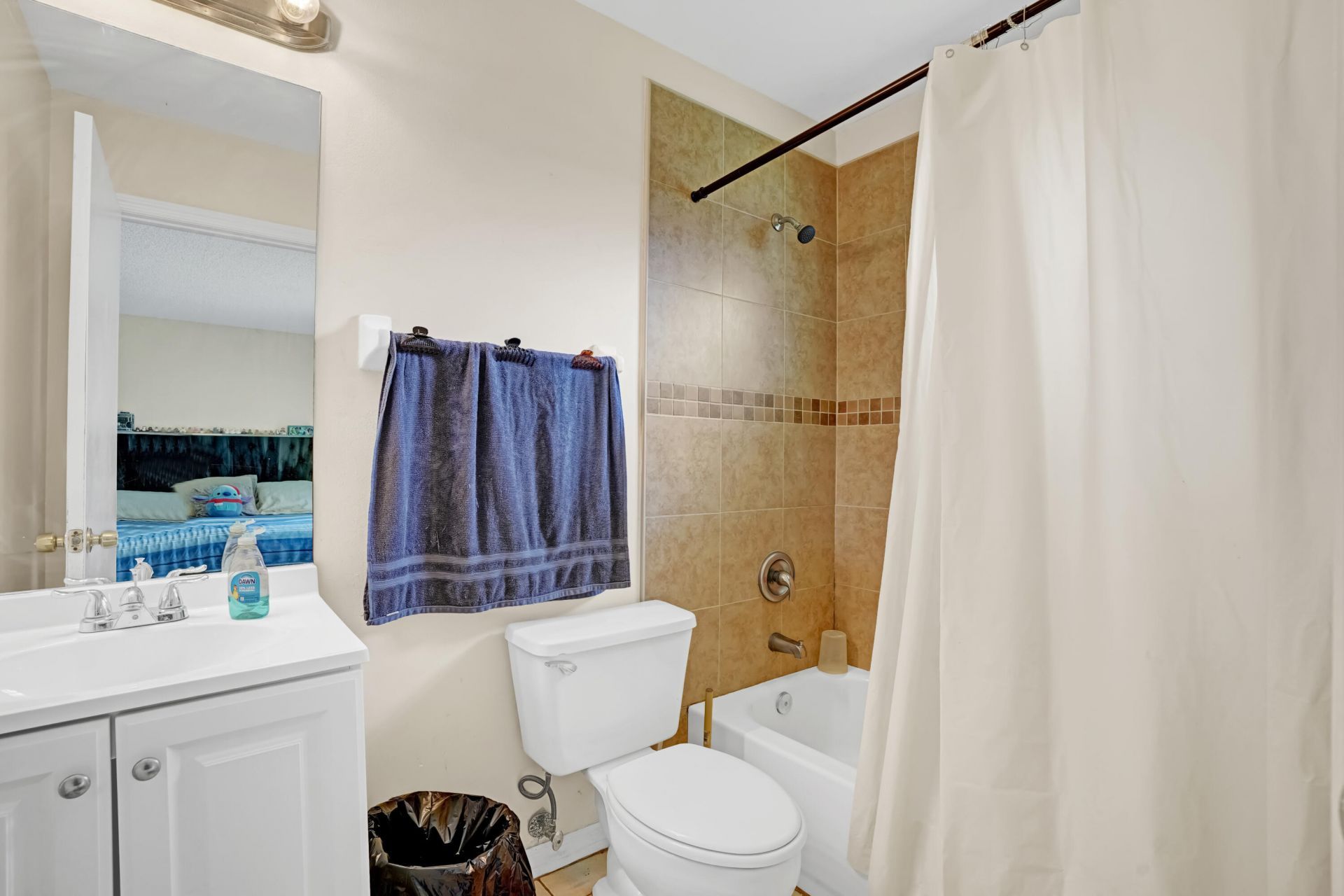 324 NW Hogan Street, Port Saint Lucie, FL 34983 Photo