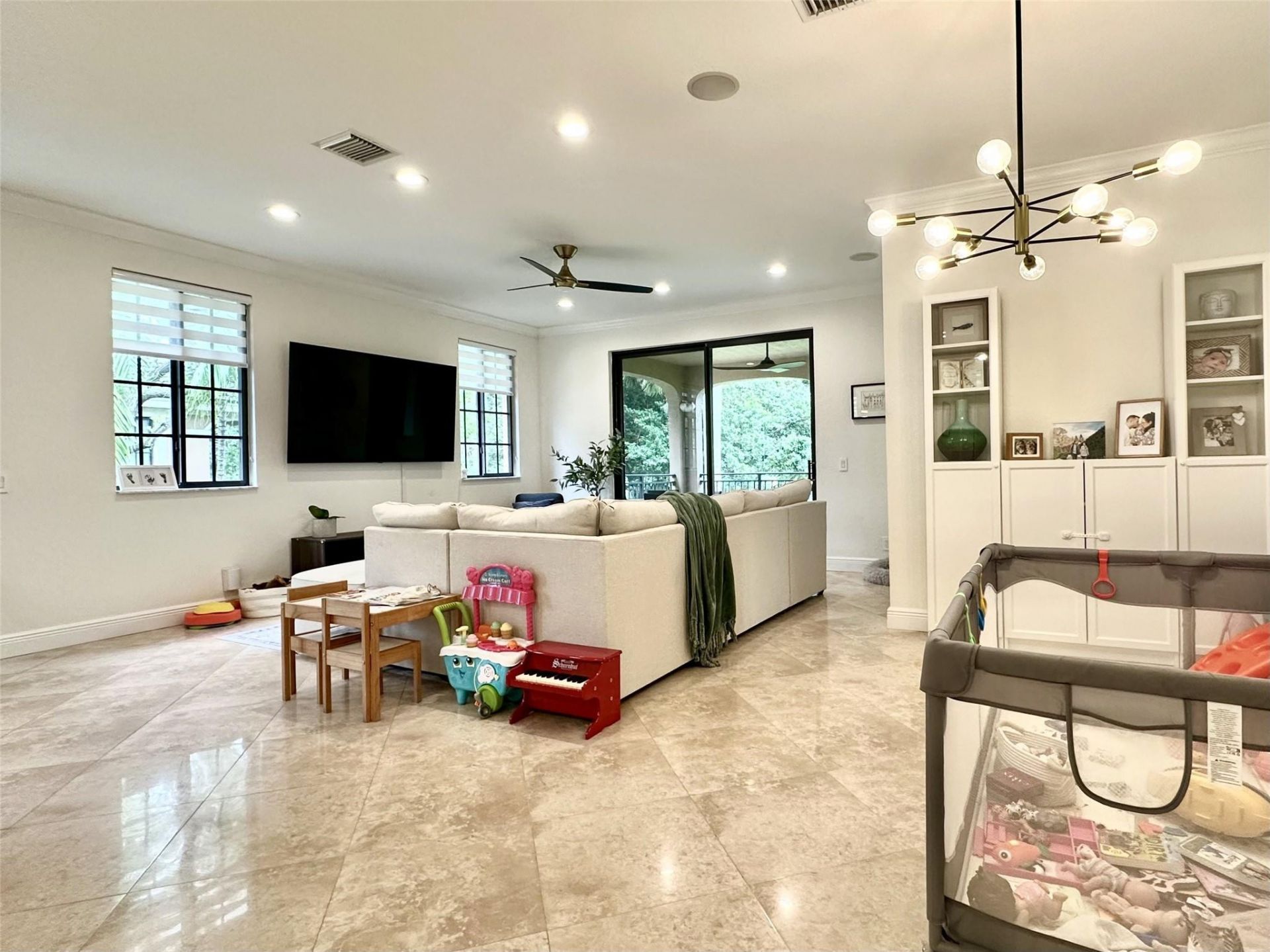 2669 Center Court Drive, Unit 3-10, Weston, FL 33332 Photo