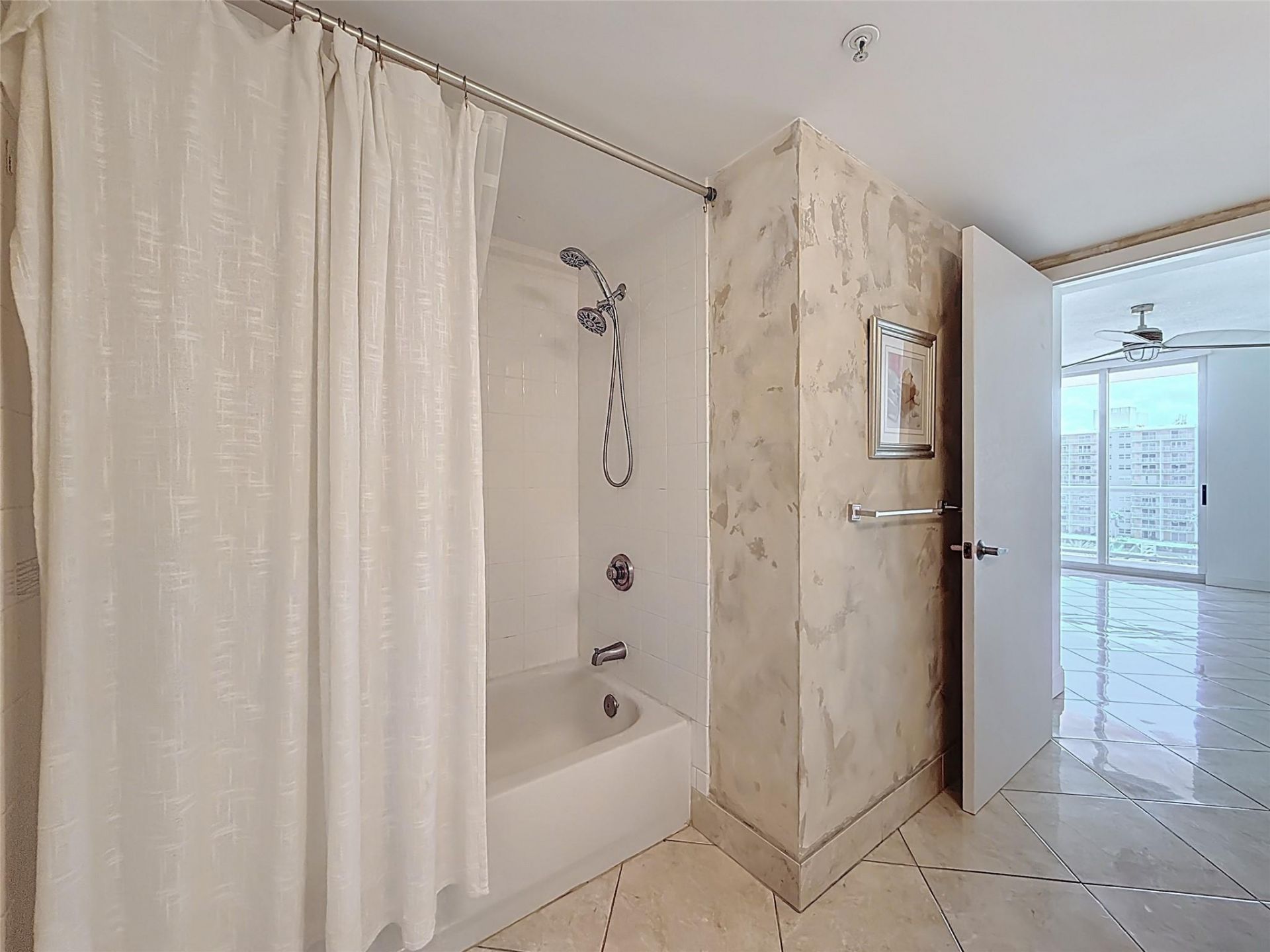 3020 NE 32nd Avenue, Unit 510, Fort Lauderdale, FL 33308 Photo