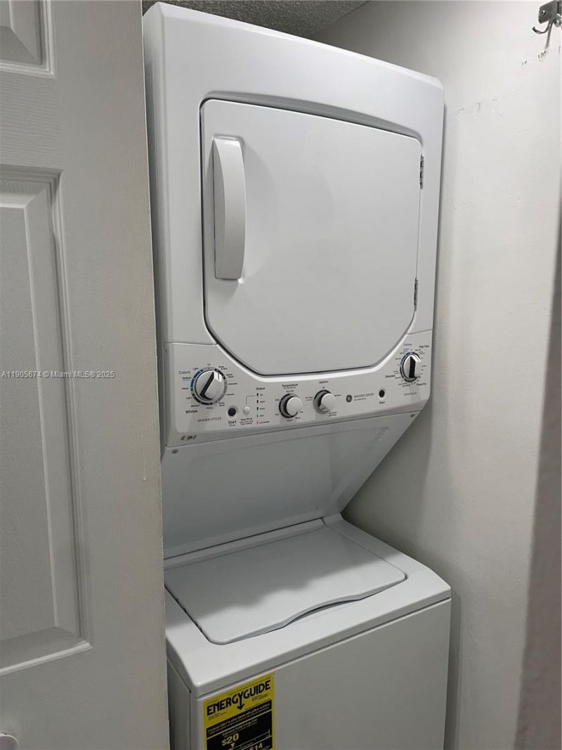 2055 SW 122nd Ave, Unit 401, Miami, FL 33175 Photo