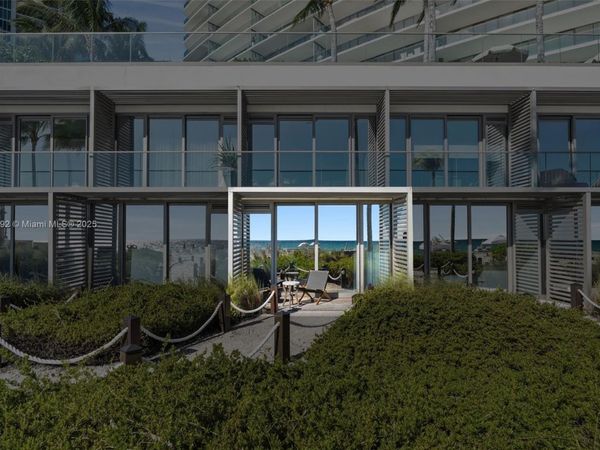 18975 Collins Ave Cabana, Unit 4, Sunny Isles Beach, FL 33160