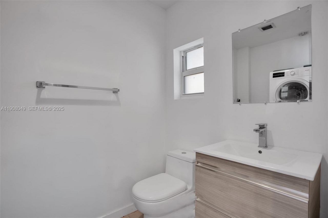 619 Meridian Ave, Unit 3, Miami Beach, FL 33139 Photo