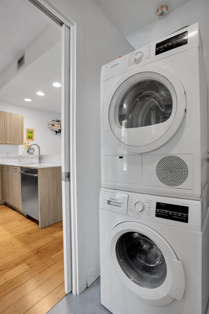 619 Meridian Ave, Unit 3, Miami Beach, FL 33139 Photo