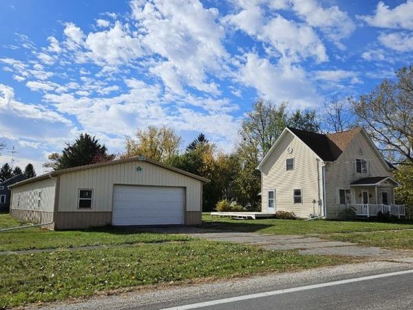 208 Washington Street, Dana, IL 61321