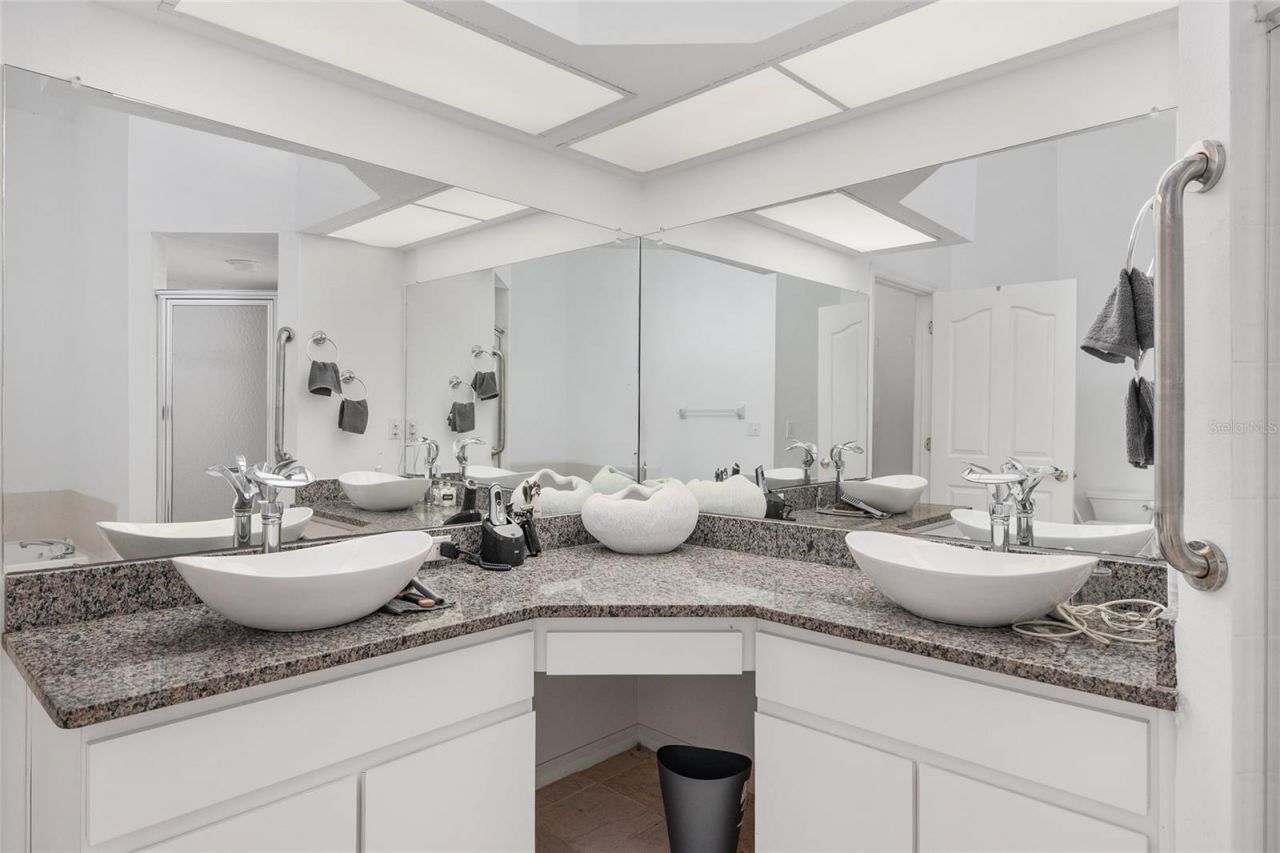 90 Winding River Lane, Inglis, FL 34449 Photo