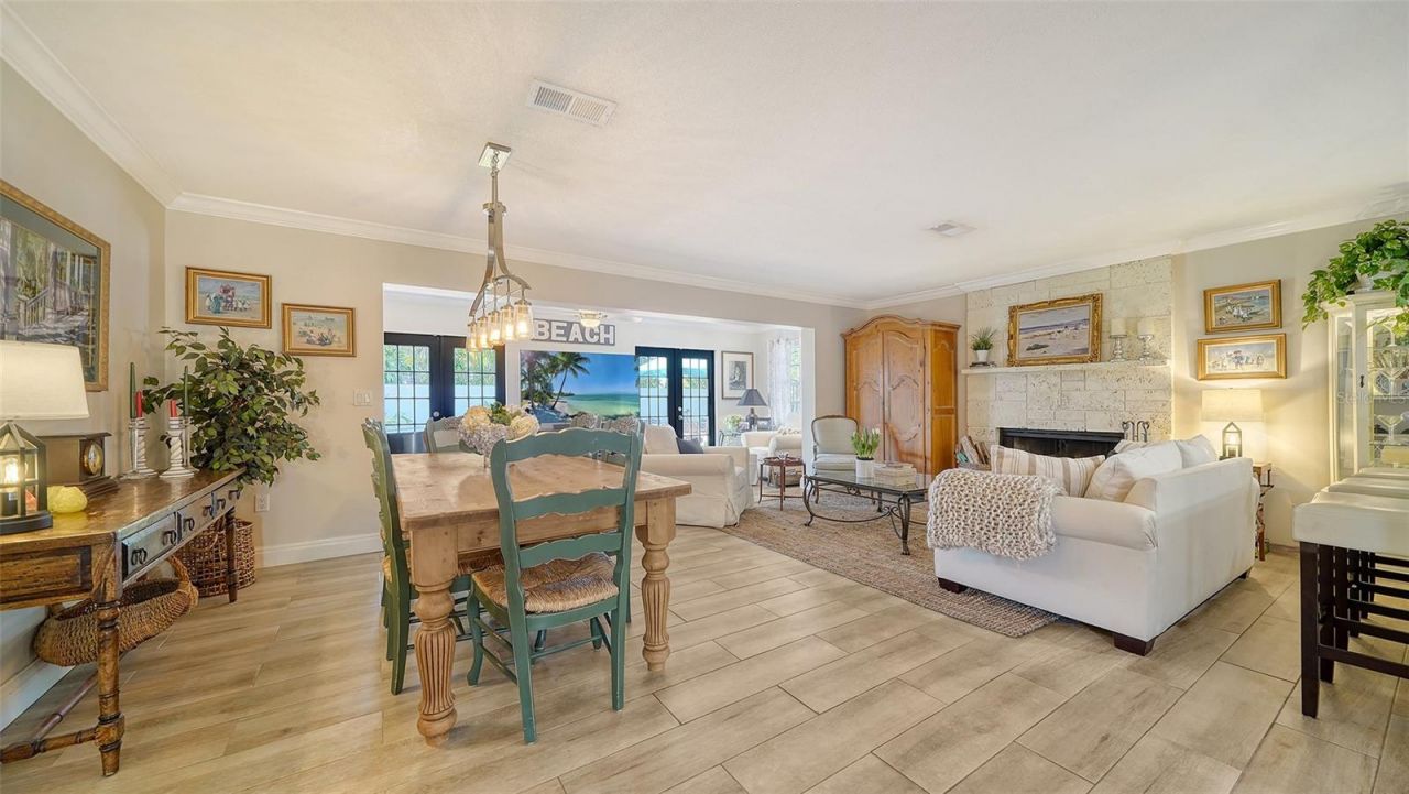 3530 Flores Avenue, Sarasota, FL 34239 Photo