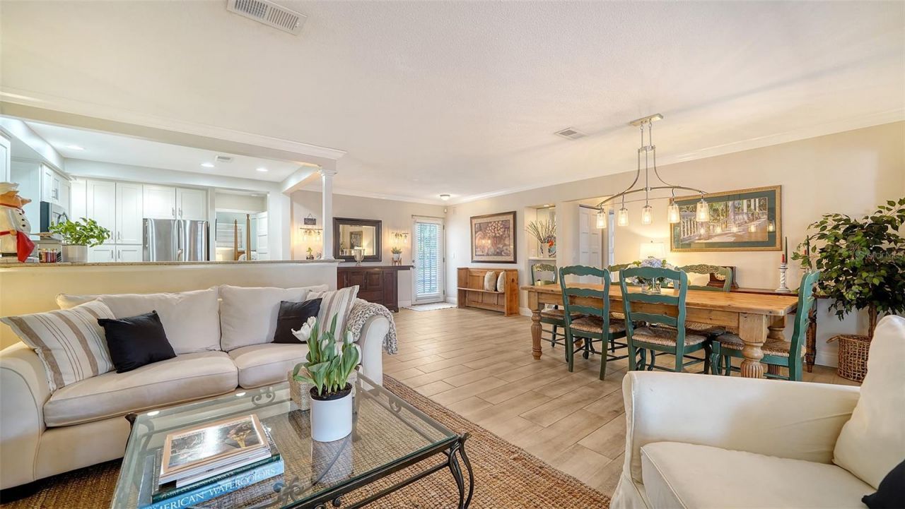 3530 Flores Avenue, Sarasota, FL 34239 Photo