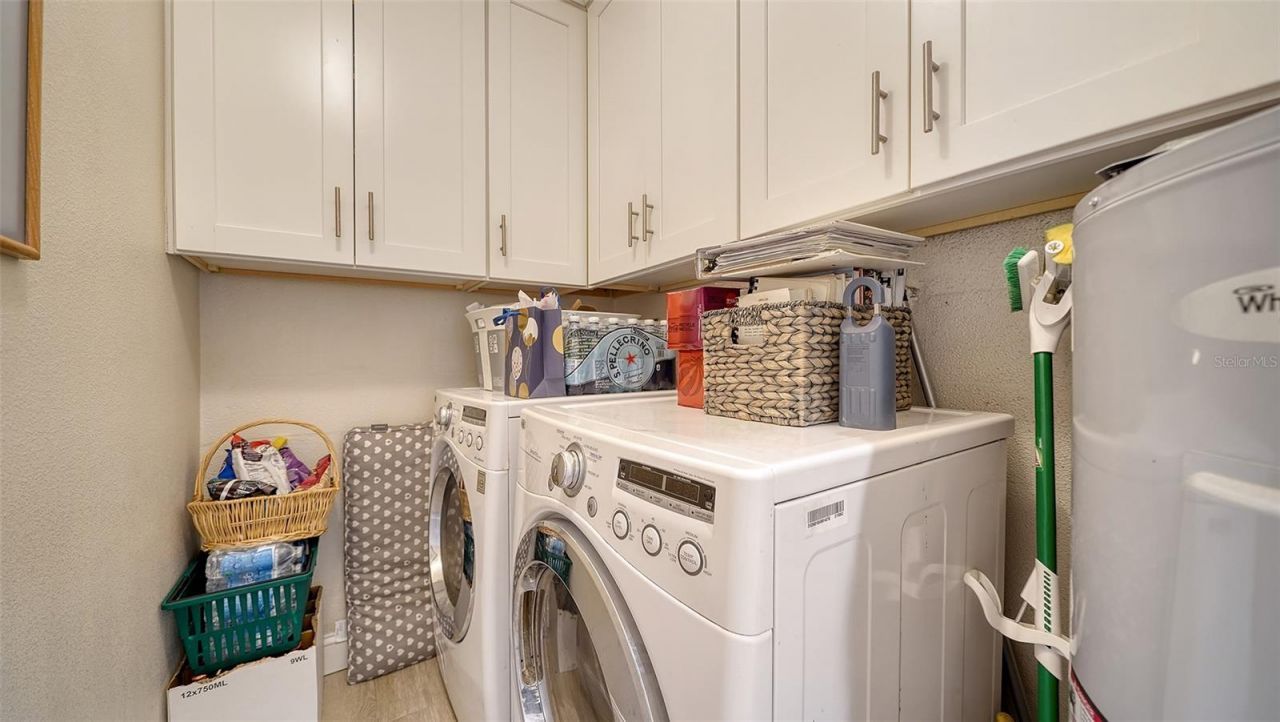 3530 Flores Avenue, Sarasota, FL 34239 Photo