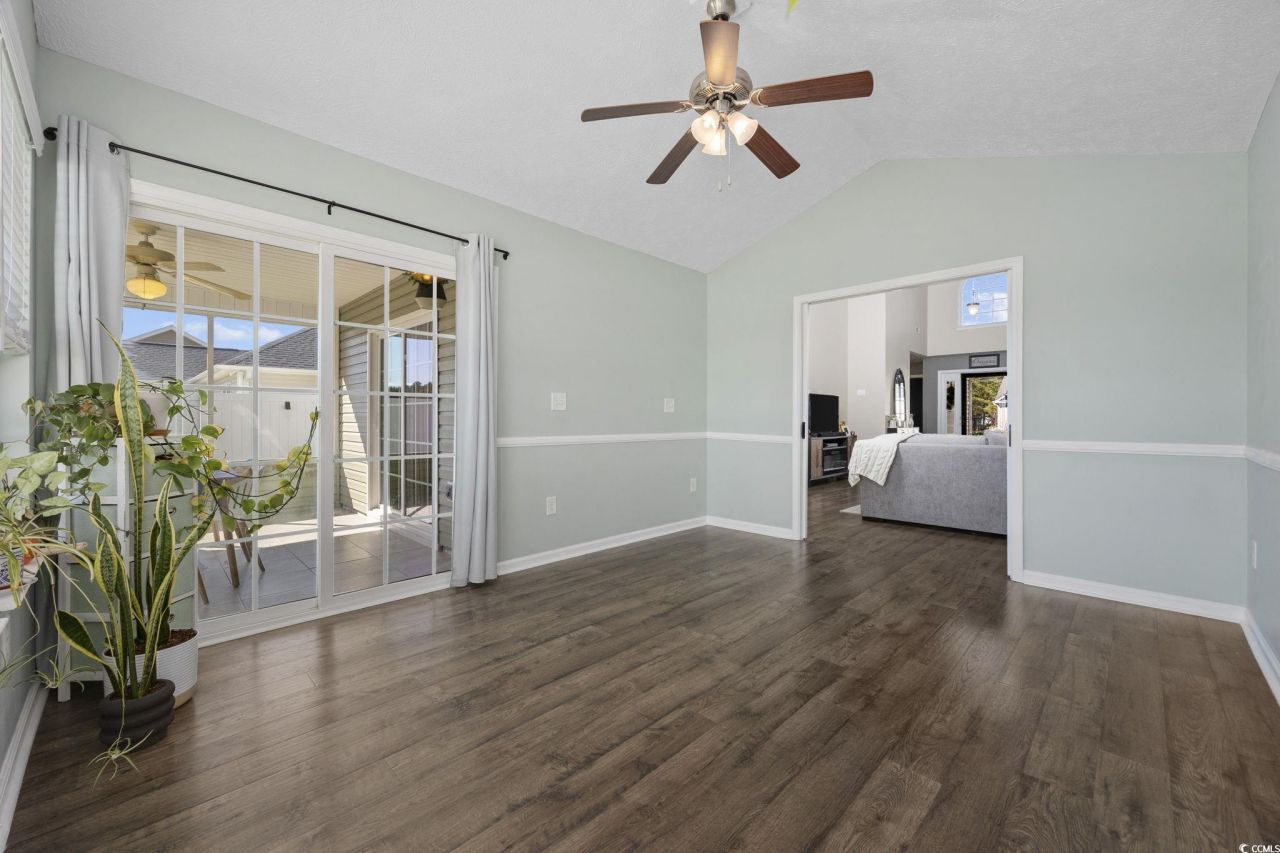 220 Hickory Springs Ct. Photo 14