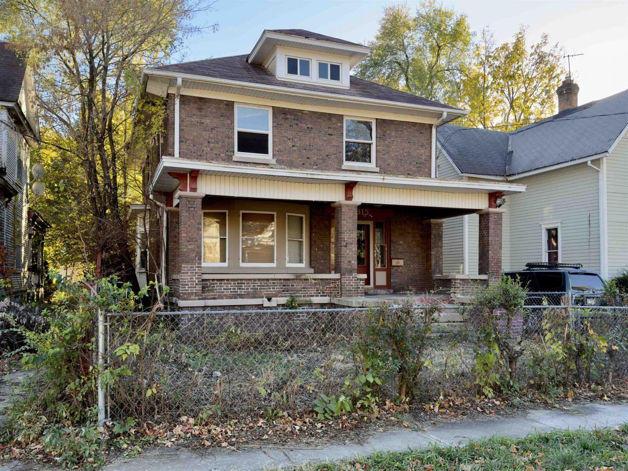 1315 4th Avenue, Rockford, IL 61104 Main Photo