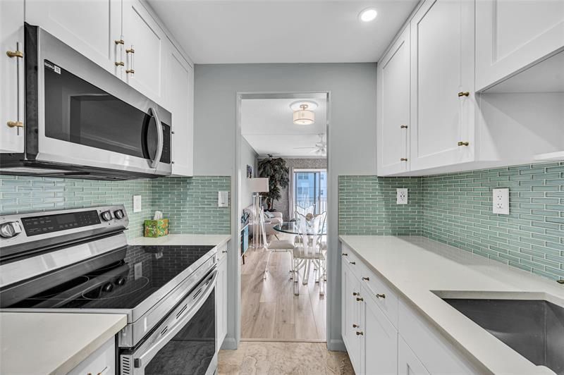 720 Orton Ave, Unit 505, Fort Lauderdale, FL 33304 Photo