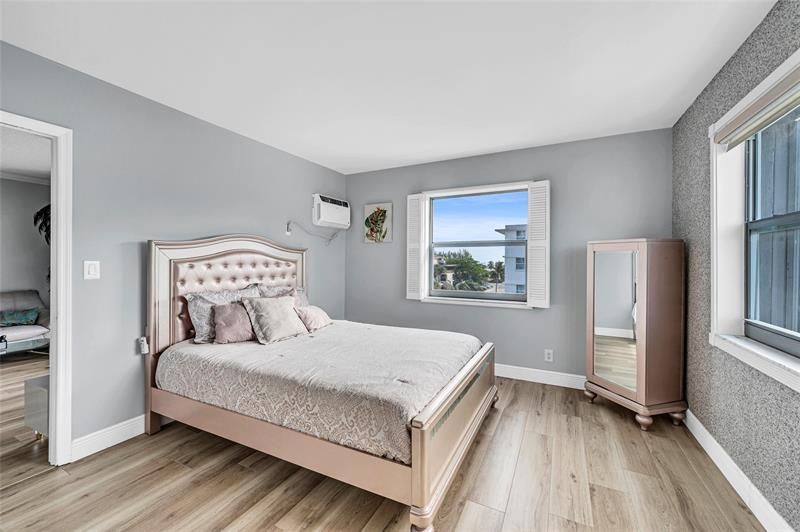 720 Orton Ave, Unit 505, Fort Lauderdale, FL 33304 Photo