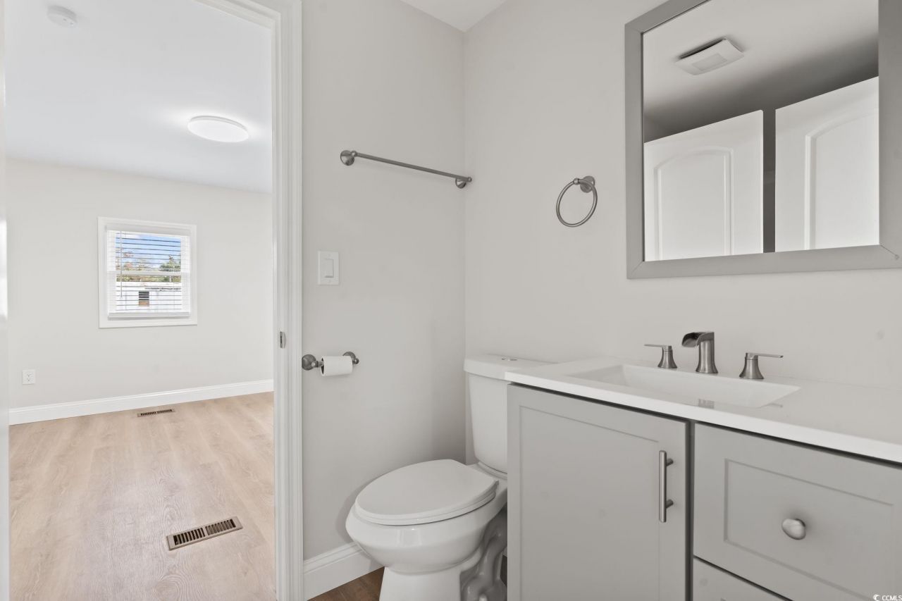 870 Highway 9 Business E Photo 10