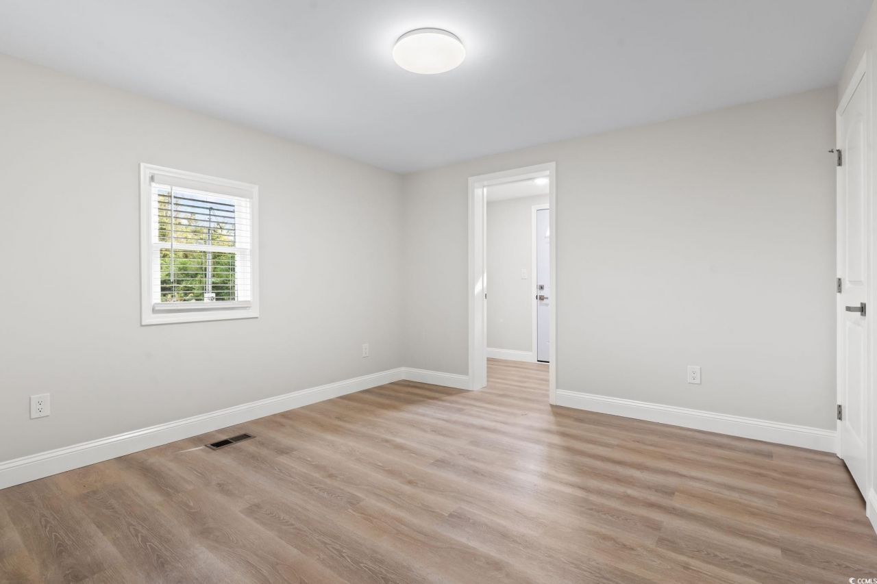 870 Highway 9 Business E Photo 12