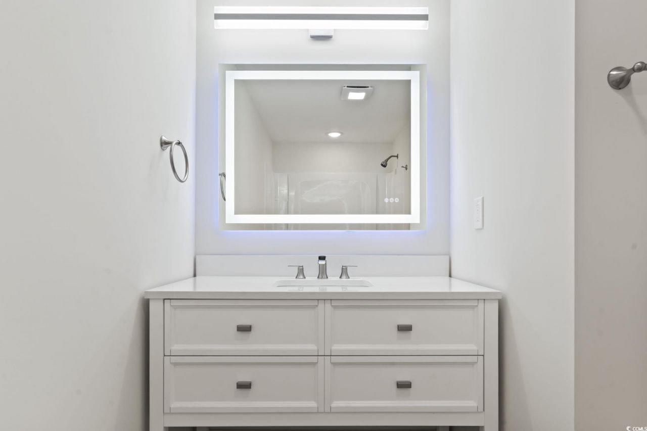 870 Highway 9 Business E Photo 16