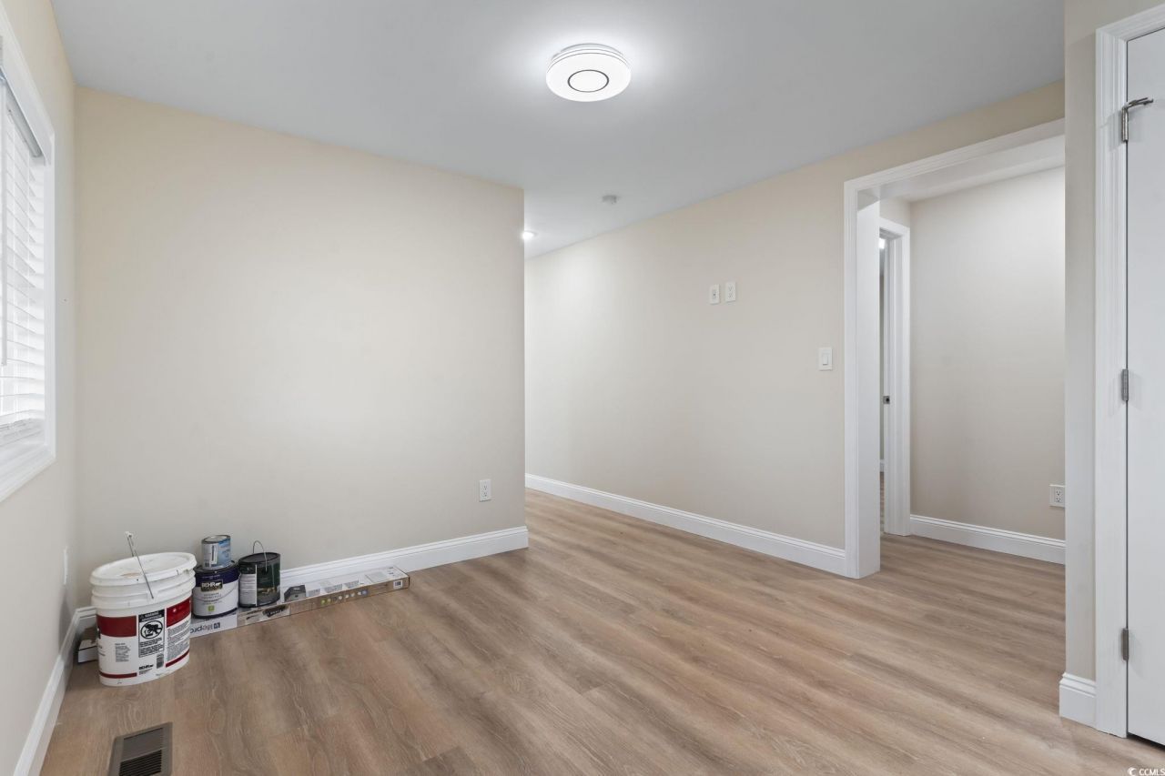 870 Highway 9 Business E Photo 22