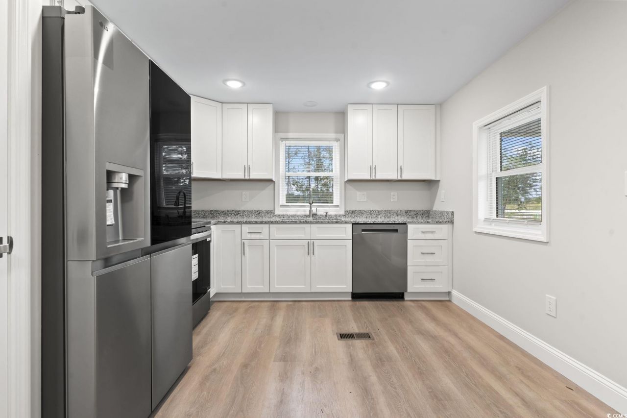 870 Highway 9 Business E Photo 25