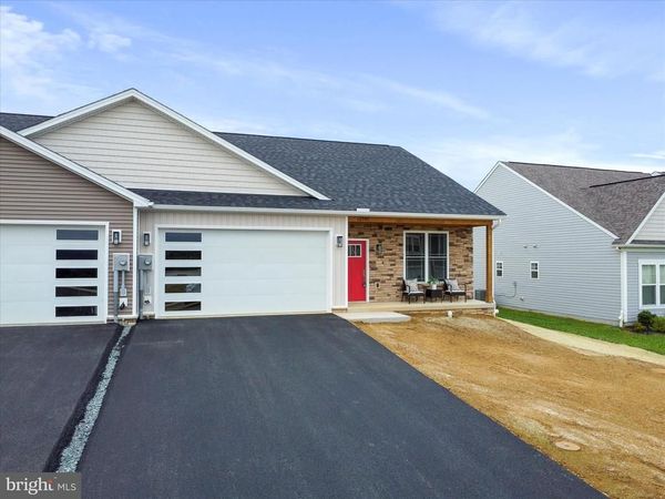 11797 MYSTIC ROCK LANE S, WAYNESBORO, PA 17268