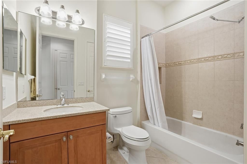 5957 Tarpon Gardens Cir, Unit 202, Cape Coral, FL 33914 Photo